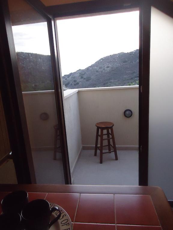 Petralona Apartment Agios Athanasios Exterior photo